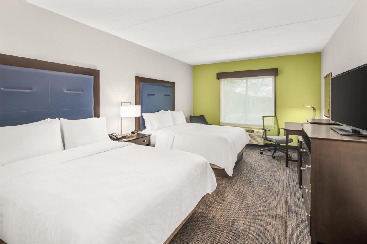 Holiday Inn Express & Suites Wilmington-Newark By Ihg Екстериор снимка
