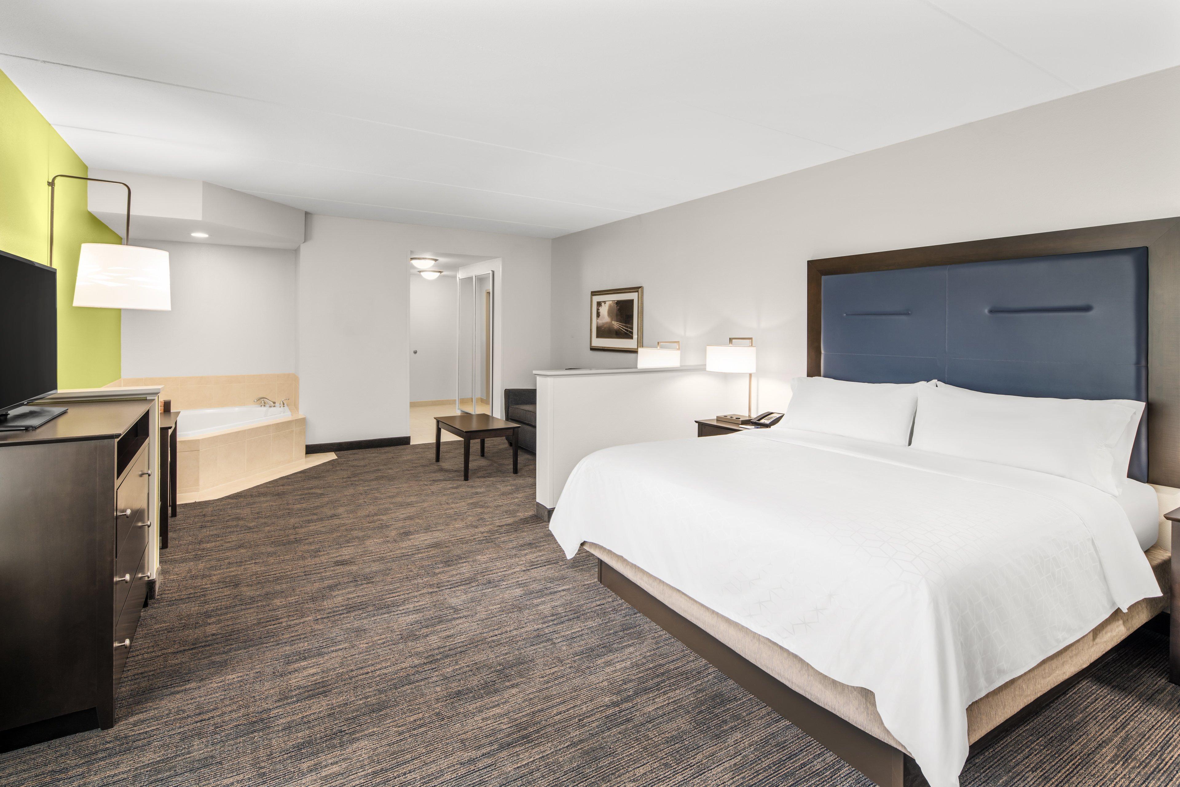 Holiday Inn Express & Suites Wilmington-Newark By Ihg Екстериор снимка