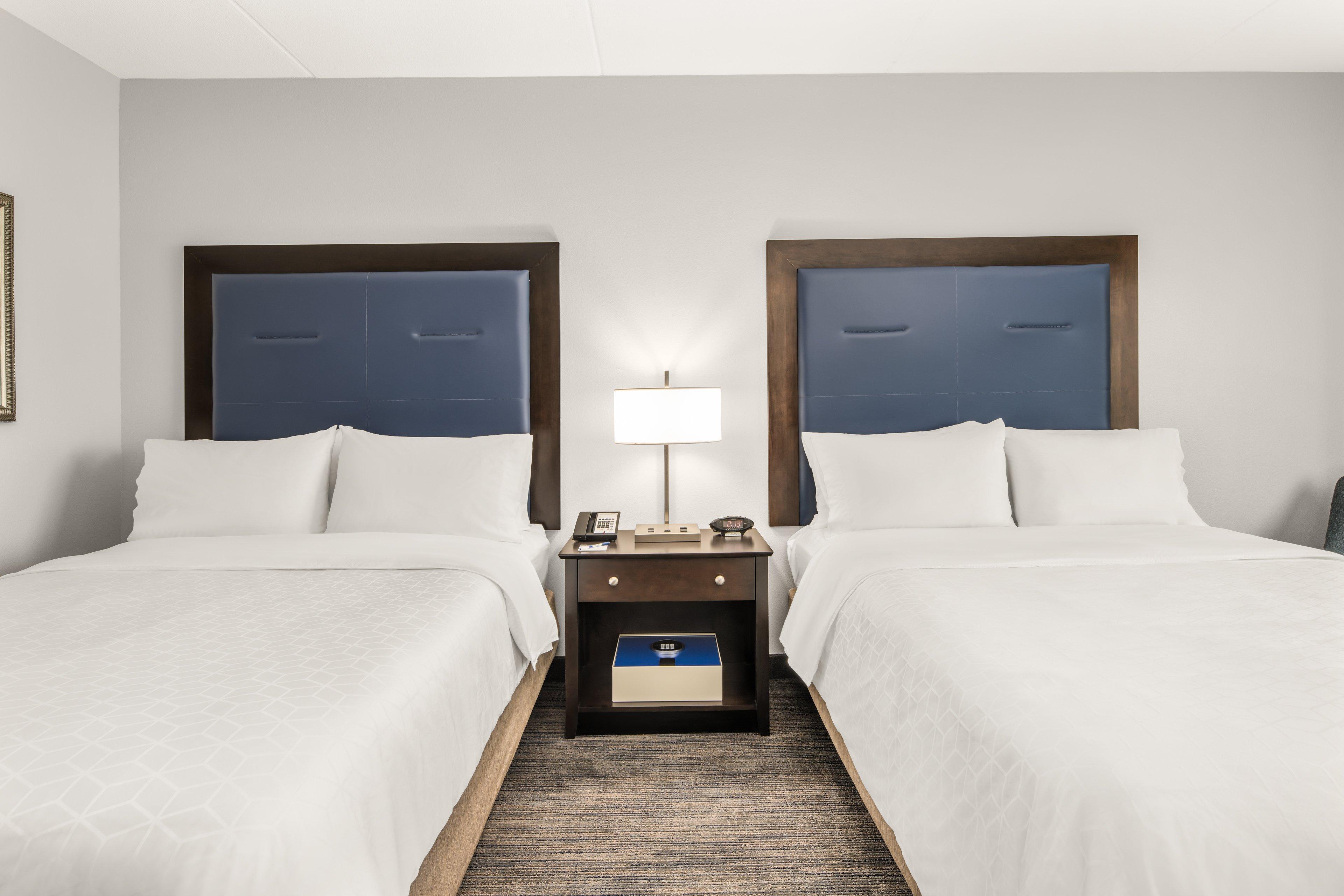 Holiday Inn Express & Suites Wilmington-Newark By Ihg Екстериор снимка