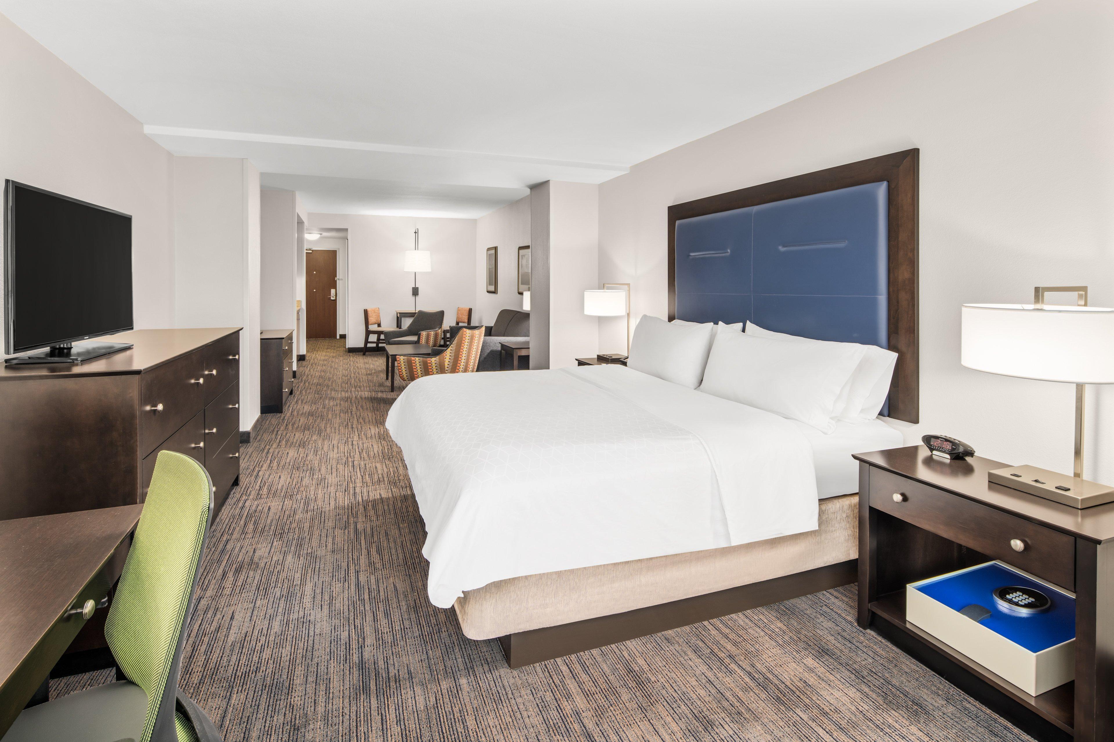 Holiday Inn Express & Suites Wilmington-Newark By Ihg Екстериор снимка